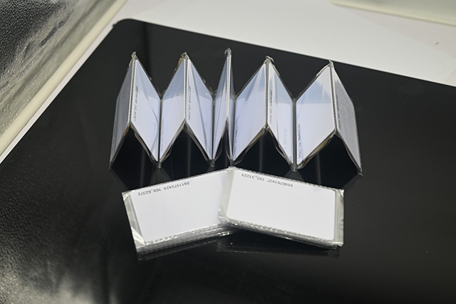 充电卡的焦点是什么？？？？？？？