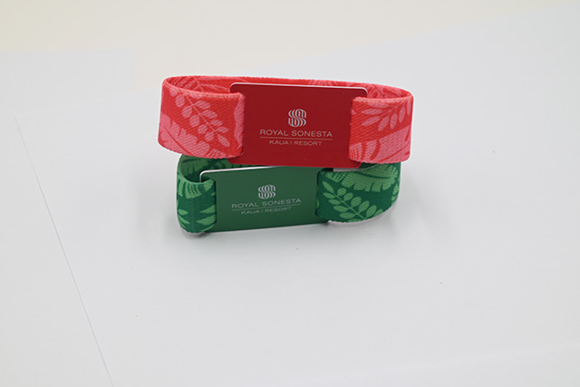 内蒙古巴彦淖尔的医院在亚游集团智能卡公司定制了一批磁条医院就诊卡